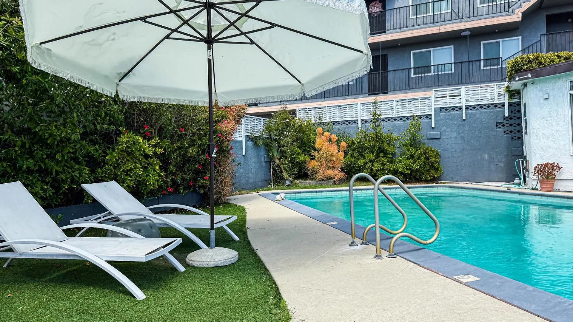 Holiday home Perfect 1-Br Spot Near Lax, Sofi And Forum - Mk2-Lad Los Angeles United States